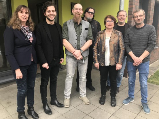 Von links nach rechts: Martina Müller, Felix Banaszak, Frank Zittlau, Dirk Bender, Karen Haltaufderheide, Holger Schelte, Reinhard Jäger. Von links nach rechts: Martina Müller, Felix Banaszak, Frank Zittlau, Dirk Bende