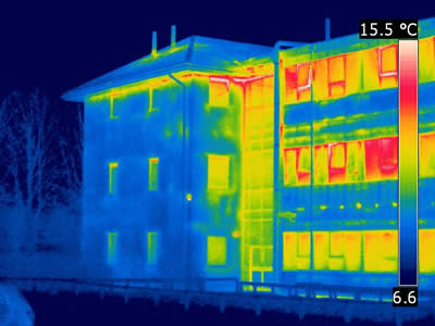 Bild: Wärmebild von einem Gebäude