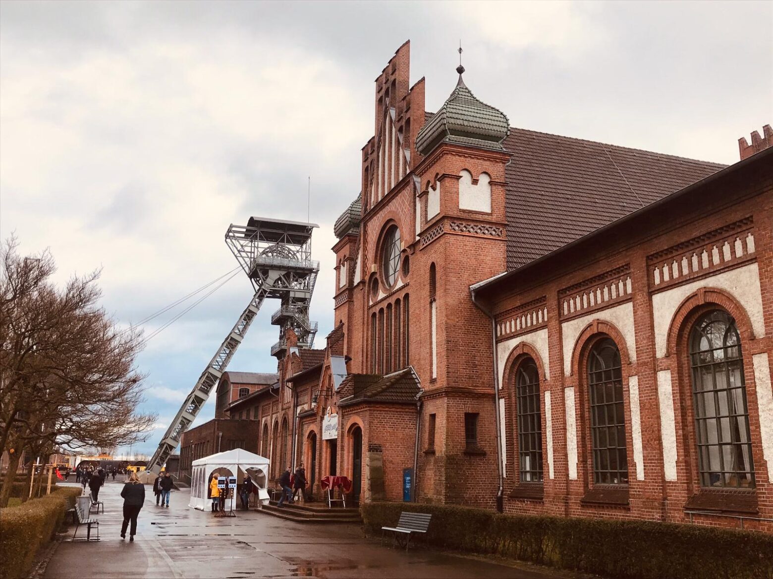 Online-Ticketverkauf, Situation des Kulturbereichs, Gewerbetreibende