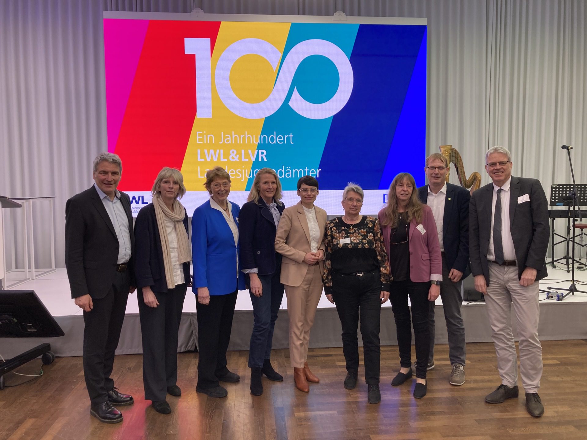 100 Jahre aktive Jugendhilfe – Jubiläum der Landesjugendämter