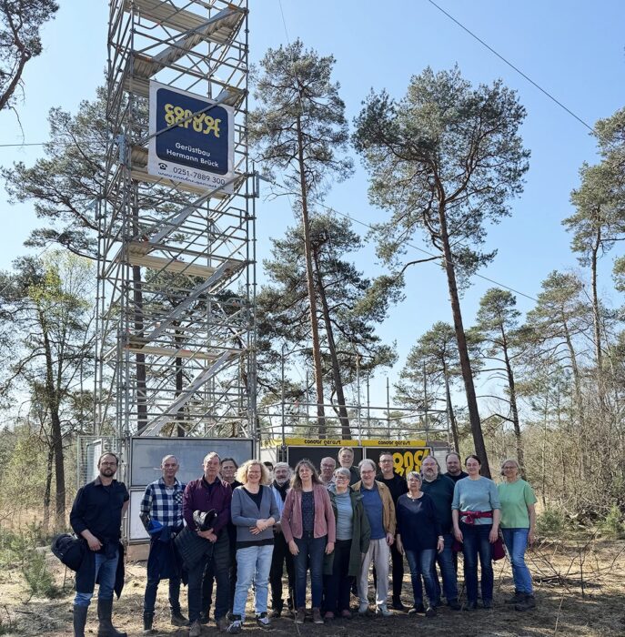 Hightech hilft beim Klimaschutz: Fraktion besichtigt Projekt im Lüntener Wald